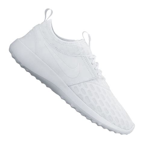 Weiße Nike Juvenate Größe 39 online 